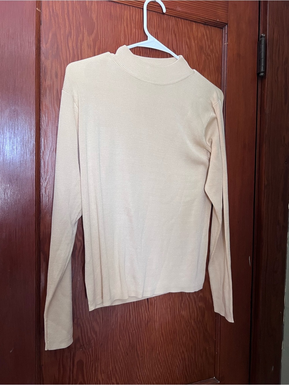 Kevo Collection 100% Silk Yellow Sweater Medium